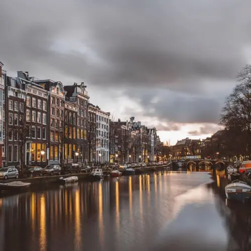 Kantoorruimte te huur of een kantoorruimte huren?